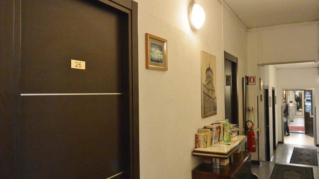 Hotel Arno — Foto 2